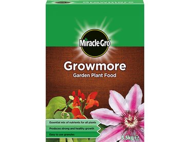 Miracle-Gro Growmore 1.5 Kg